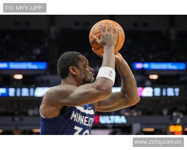 掘金半场小幅领先国王约基奇表现出色戈登贡献12分威少状态低迷三分球未能命中